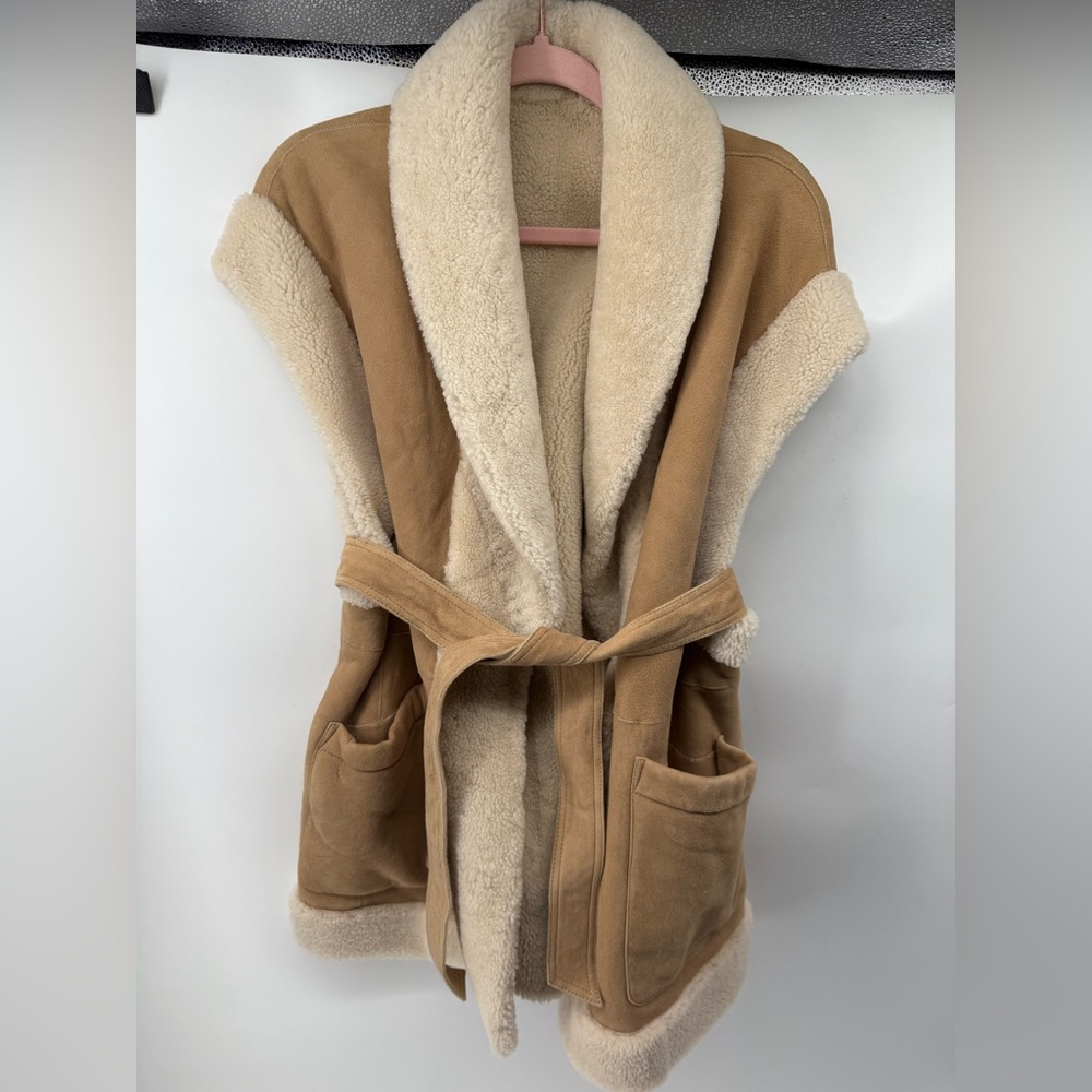NWT Massimo Dutti Women's Tan Shearling Coat - Picture 2 of 7